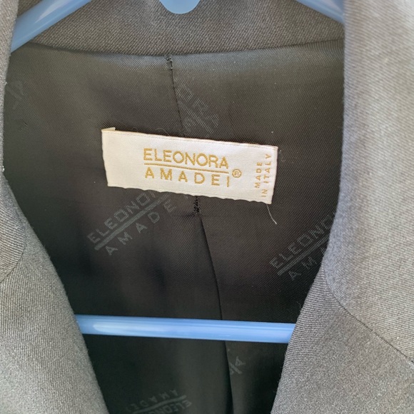 ELEONORA AMADEI SUIT JACKET. SIZE 2. - Picture 5 of 8